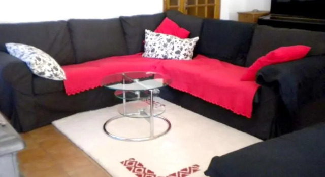 Villa With 4 Bedrooms in Trets, With Wonderful Mountain View, Private, Book Villa Sommerhuse i Trets, Hytte