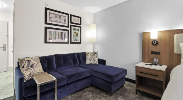 Двухместный семейный люкс Deluxe La Quinta by Wyndham Atlanta South - Newnan
