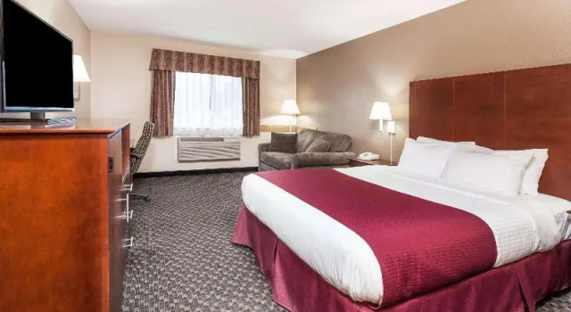 Номер Standard Days Inn by Wyndham Imlay City