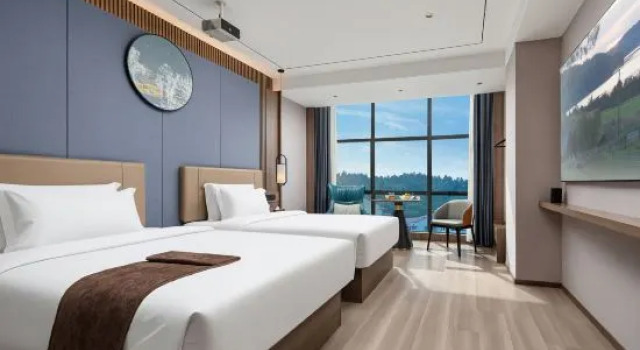 Люкс HEBE Zhenyue Hotel (Jixing Financial Plaza)