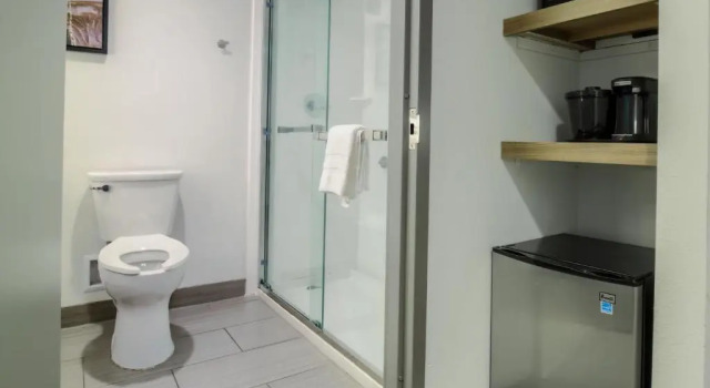 Номер Standard La Quinta by Wyndham Mobile