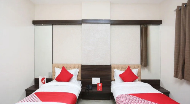 OYO 15861 Hotel Shivganga Comfort Zone