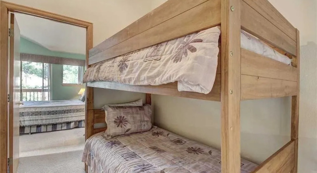 Village Point Townhomes Unit 308 by RedAwning, Забронировать Отель Отели Брекенридж 3 звезды, 3*