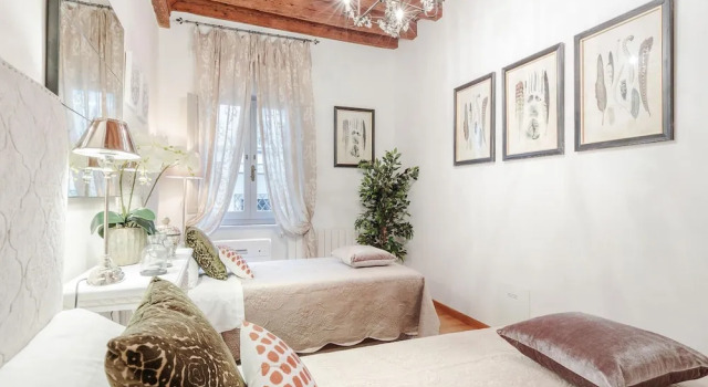 Casa Arias in Lucca With 2 Bedrooms and 1 Bathrooms