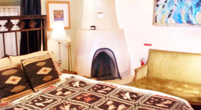 Двухместный номер Standard Touchstone Inn