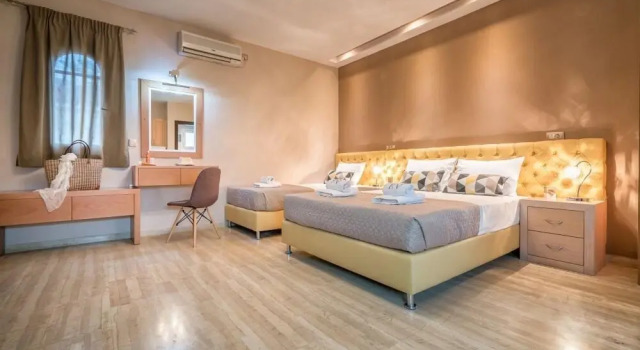 Fiorentinos Villa 2 Bedroom Guesthouse Villa With Private Pool