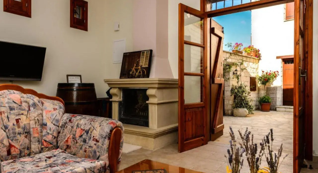 Villa Saint George Stone Costa Demetriou