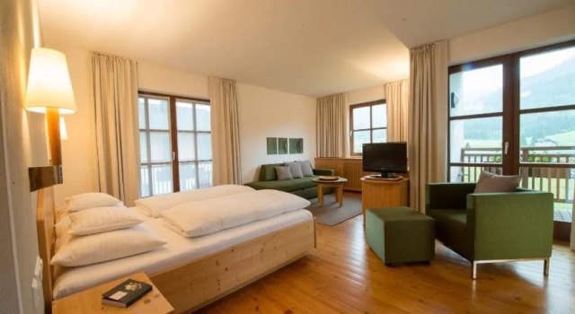 Genießerhotel Die Forelle, Rezerwuj Hotel Weissensee 
