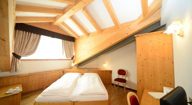 Hotel Crozzon