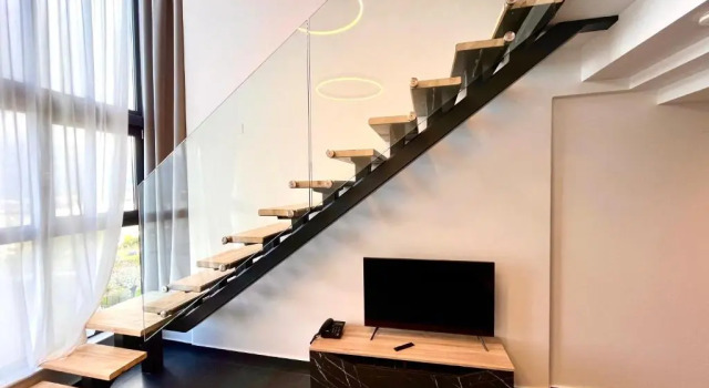 Полулюкс с видом на горы CITY HILL Luxury Apartments