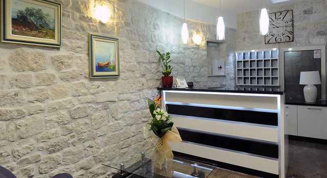 Hotel Monika, Забронировать Отель Трогир Ciovo Island