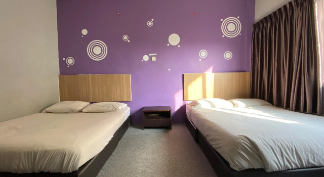 Люкс Superior OYO 89760 Harmoni Inn Hotel