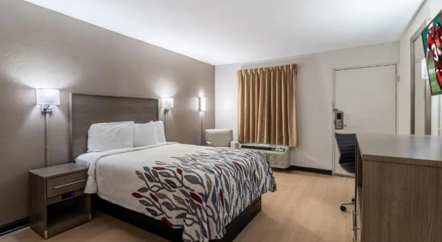 Двухместный номер Deluxe Red Roof Inn & Suites Jackson, TN