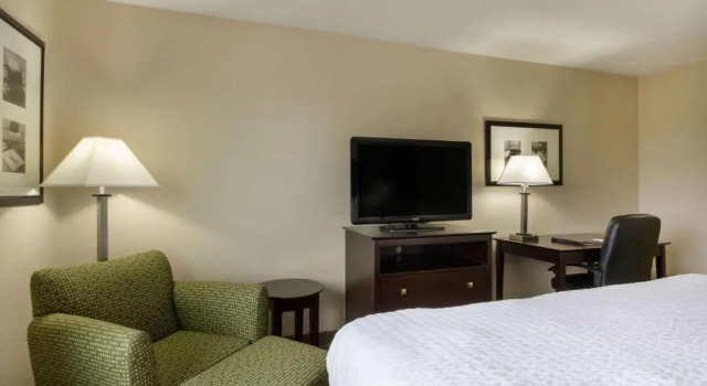 Номер Standard Spark By Hilton Cleveland Beachwood