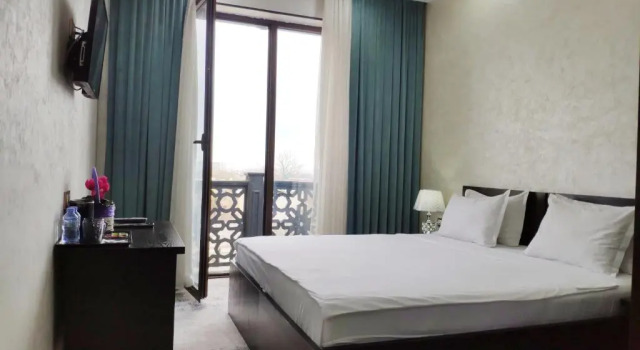 G'ayrat Hoji Ota Hotel