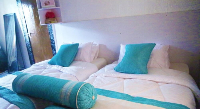 White Thorn Cottages, Book Feriehus Hoteller i Gilgil med parkering, Parkering
