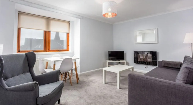 Prestwick Central - Donnini Apartment