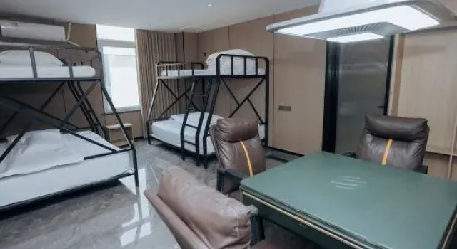 Пятиместный люкс Timo e-sports Hotel (Langxi Aili Palace Branch)