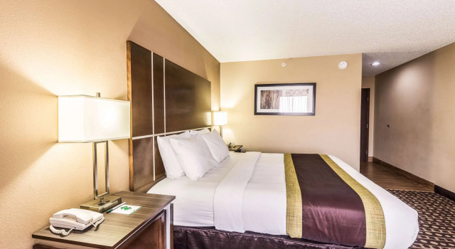 Двухместный номер Standard Quality Inn West Plains