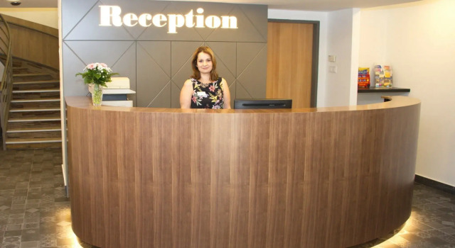 City Hotel Ring