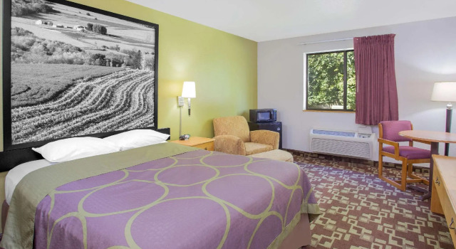 Двухместный номер Standard Super 8 by Wyndham Independence IA