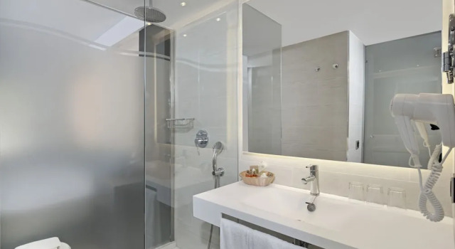 Двухместный номер Standard с балконом Hotel Hispania