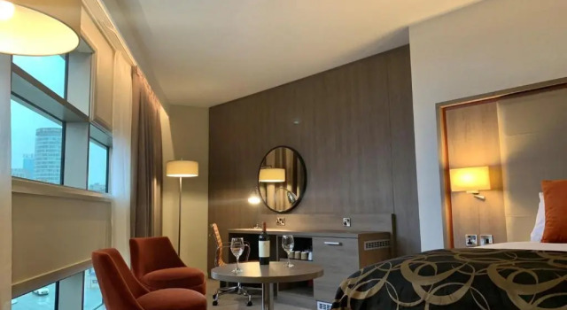 Полулюкс Clayton Hotel Birmingham