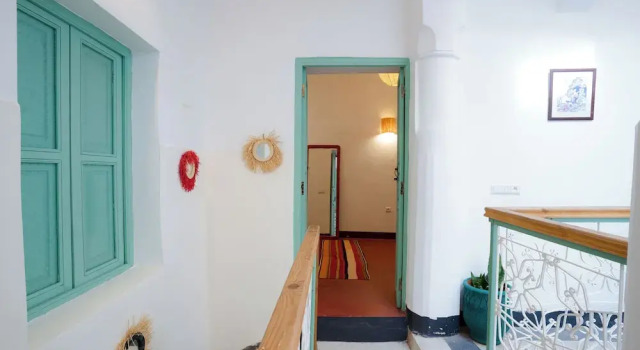 Camera Standard Riad Lkhlil