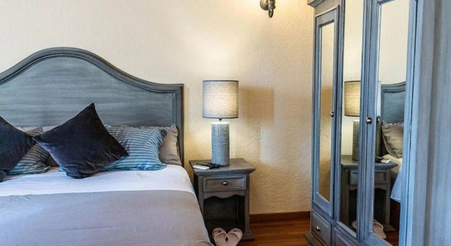 Люкс с балконом Mesón de la Merced Hotel Boutique, Patio & Spa