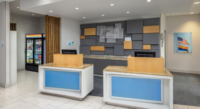 Holiday Inn Express & Suites Phoenix West - Buckeye by IHG, Забронировать Отель  