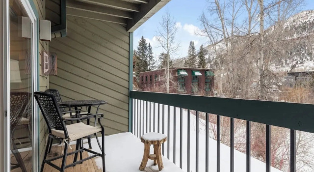 Апартаменты с 2 комнатами с балконом Riverside Condos D01 by Avantstay Condo Close To Downtown, Town Park & Ski Lift #8