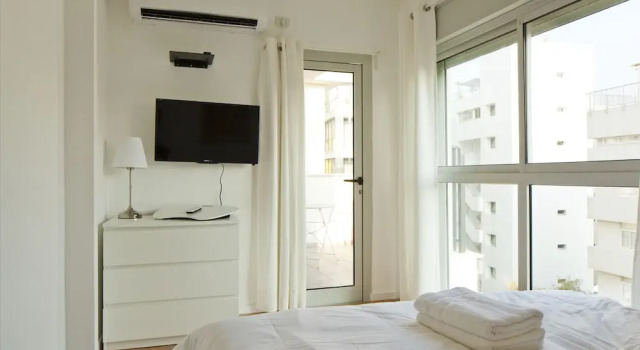 TLV Suites by the sea 3 Rooms, Забронировать Апартаменты/квартира Тель-Авив Тель-Авивский округ, рядом с Театр Хабима