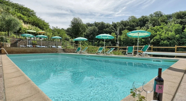 Spacious Cottage in Palaia With Private Pool