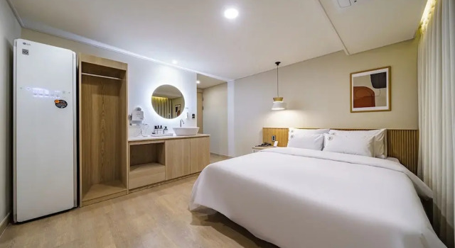 Люкс Daejeon Brown Dot Wolpyeong