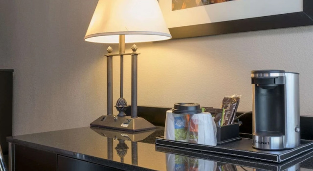 Двухместный люкс Ramada by Wyndham Boise
