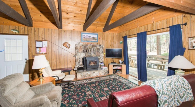3BR Loft Chalet 3 Blocks to Heavenly by RedAwning