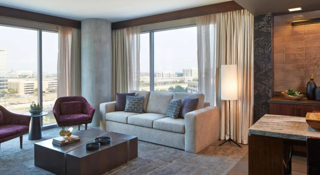 Renaissance Dallas at Plano Legacy West Hotel, Забронировать Отель Плейно Dallas - Fort Worth Metropolitan Area
