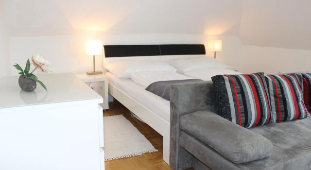Ferienwohnung und Gästezimmer Korb, Prenota Hotel Krumpendorf am Wörthersee Carinzia