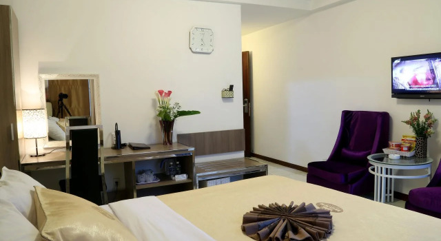 A25 Hotel - 14 Pho Duc Chinh