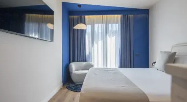 Люкс Standard Iconic Suites