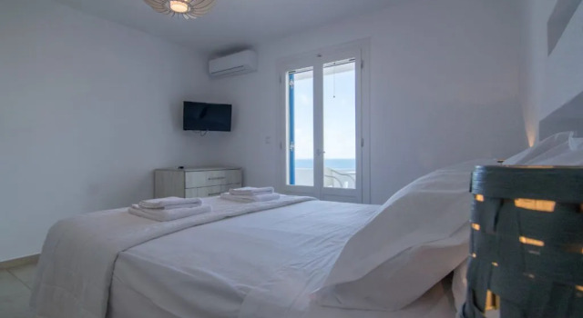 Apricot and Sea Luxury Villas