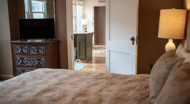 Seksdobbelt suite FountainView Inn