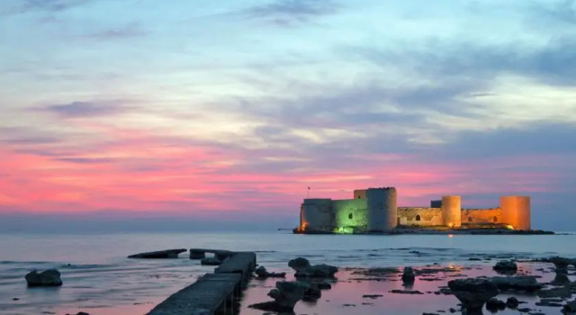 Melek Hotel, Забронировать Отель Кызкалеси Mersin Coast