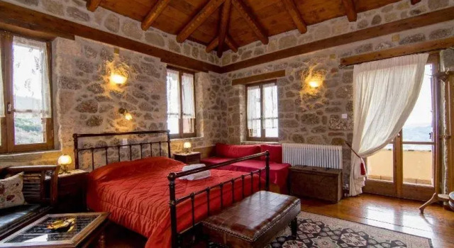 Pigi Tarlampa Hotel, Prenota Hotel Ano Trikala Ziria Ski