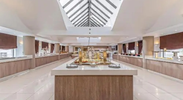 Aparthotel 4 Stars Agia Marina