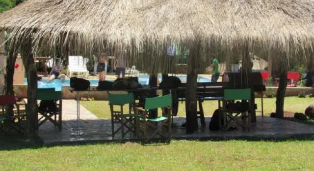 Cabañas y Boungalow Don Oscar, Book Hotel Hotels in Itapua with Parking, Parking