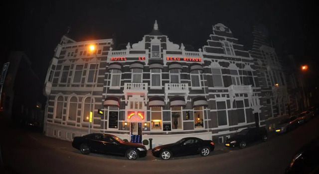 Hotel Le Beau Rivage, Varaa Hotelli Hotellit Brussels pysäköinnillä, Pysäköinti