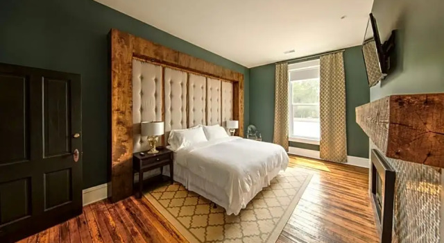 Коттедж The Harkness Hotel