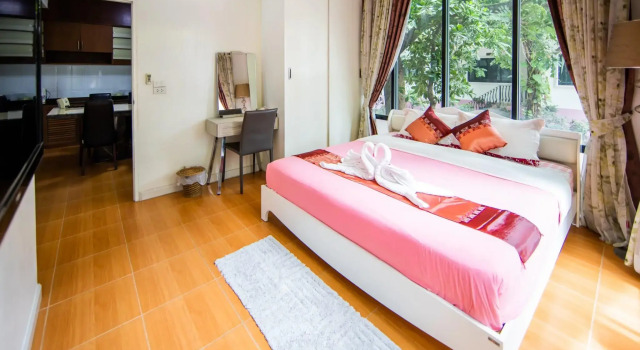 Chayada Garden House and Resort Hotel