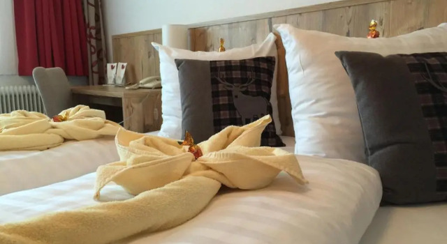 Четырёхместный номер Standard с балконом Boutique Hotel Kögele Innsbruck Axamer Lizum